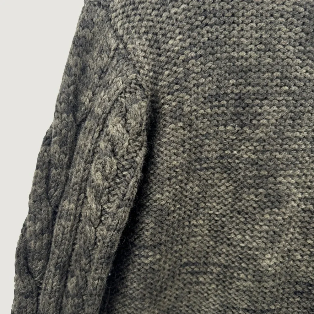 Banana Republic Wool Sweater Men XL Green Chunky V-Neck Cable Knit Gorpcore Warm